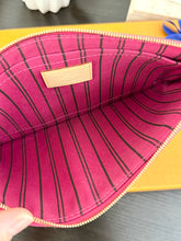 Load image into Gallery viewer, LOUIS VUITTON Monogram Neverfull MM Pochette Wristlet Pouch In Fuchsia