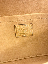 Load image into Gallery viewer, LOUIS VUITTON 2024 Félicie Pochette Empriente Leather Crossbody Bag in Arizona