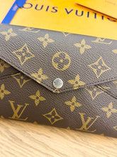 Load image into Gallery viewer, LOUIS VUITTON 2024 Monogram Canvas Kirigami Organizer in 
Pondichery Pink