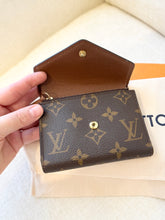 Load image into Gallery viewer, LOUIS VUITTON Monogram Canvas Victorine Compact Wallet