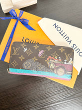 Load image into Gallery viewer, LOUIS VUITTON Limited Edition Monogram Pattern Zippy Wallet