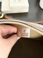 Load image into Gallery viewer, ▪️SOLD▪️GUCCI GG Supreme Canvas Small Boston Bag in Beige/Brown