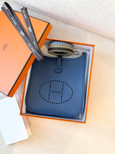 Load image into Gallery viewer, HERMES 2025 Evelyne TPM 16 Clemence Leather Amazone Bag / Bleu Tie / PHW