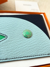 Load image into Gallery viewer, HERMES 2023 “Poisson” Card Holder in
Bleu Navy / Bleu Zéphyr / Vert Comics