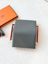Load image into Gallery viewer, HERMES 2024 Calvi Duo Compact Card Holder in Gris Meyer / Evercolor