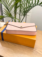 Load image into Gallery viewer, LOUIS VUITTON Félicie Pochette Empriente Leather Crossbody Bag - Rose Poudre