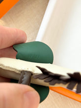 Load image into Gallery viewer, HERMES 2025 Rodeo Pegasus PM Charm / Craie / Chocolat / Vert Moyen
