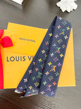 Load image into Gallery viewer, ▪️SOLD▪️LOUIS VUITTON 2022 Monogram LV Garden Silk Bandeau - Blue