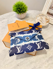 Load image into Gallery viewer, LOUIS VUITTON 2020 Monogram LIMITED EDITION Escale Medium Kirigami Pochette In Blue