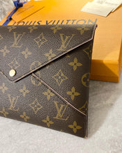 Load image into Gallery viewer, LOUIS VUITTON Monogram Large Kirigami Pochette