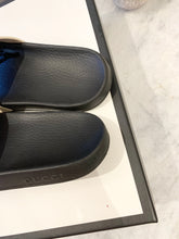 Load image into Gallery viewer, GUCCI Women’s Stripe Rubber Slide Sandals US8
