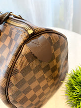 Load image into Gallery viewer, LOUIS VUITTON Damier Ebene Speedy 30 Satchel Bag