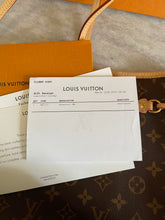 Load image into Gallery viewer, Louis Vuitton 2022 Neverfull MM Monogram Tote Bag in Cherry