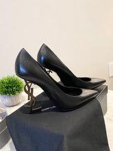 Load image into Gallery viewer, SAINT LAURENT Opyum Leather Pumps In Black/Gold Size EU 37.5