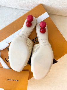 🍒 LOUIS VUITTON LV x TM Takashi Murakami Raffia Cherry Cherie Mule / (EU) 38.5