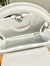 Load image into Gallery viewer, LOUIS VUITTON 2024 - LIMITED EDITION - Capucines Mini Ski Snowflake Satchel Bag
