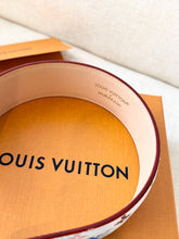 Load image into Gallery viewer, LOUIS VUITTON 2025 LV x TM Monogram Multicolor LV Outline Headband

