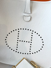 Load image into Gallery viewer, ✨NEW✨2025 Hermes Evelyne III 29 PM Bag - New White - Gold Hardware
