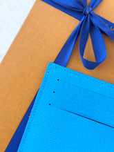 Load image into Gallery viewer, 💙NEW!!  LOUIS VUITTON 2025 Canvas Credit Card Holder / Gaston Blue
