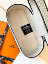 Load image into Gallery viewer, ✨NEW✨Hermes Escale Cosmetic Case / Marine
