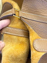 Load image into Gallery viewer, [SOLD] HERMES Taurillon Clemence Picotin Lock 18 PM Bucket Bag in Gold
