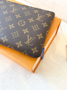 🤎NEW!! LOUIS VUITTON 2025 Monogram Cles Chain Key Pouch M