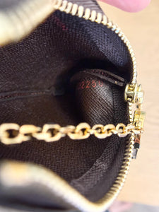 LOUIS VUITTON Damier Ebene Canvas Cles Chain Key Pouch