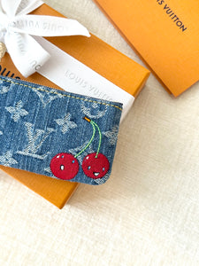 🍒 LOUIS VUITTON 2025 LV x TM Takashi Murakami Monogram Cherry Denim Key Pouch