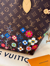 Load image into Gallery viewer, LOUIS VUITTON 2025 LV x TM Takashi Murakami Neverfull MM Monogram Tote
