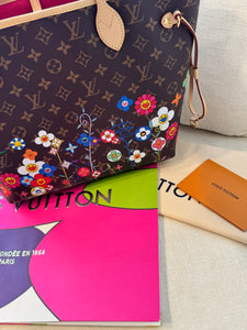 LOUIS VUITTON 2025 LV x TM Takashi Murakami Neverfull MM Monogram Tote