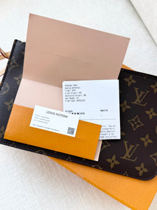 LOUIS VUITTON 2025 Neverfull MM Monogram Pochette Wristlet Pouch / Rose Beige