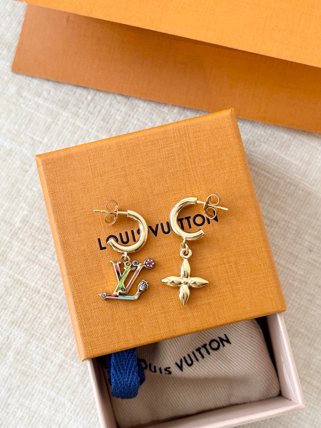✨NEW✨LOUIS VUITTON 2025 LV x TM Takashi Murakami Superflat Earrings