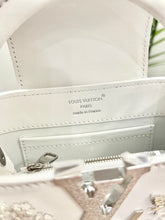 Load image into Gallery viewer, LOUIS VUITTON 2024 - LIMITED EDITION - Capucines Mini Ski Snowflake Satchel Bag
