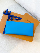 Load image into Gallery viewer, 💙NEW!!  LOUIS VUITTON 2025 Canvas Credit Card Holder / Gaston Blue
