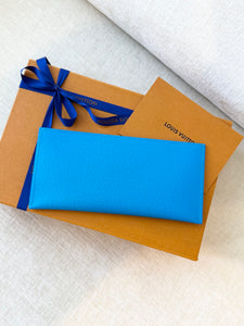 💙NEW!!  LOUIS VUITTON 2025 Canvas Credit Card Holder / Gaston Blue