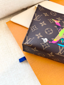 LOUIS VUITTON 2025 LV x TM Takashi Murakami Monogram Toiletry Pouch 19 - Medium