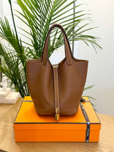 Load image into Gallery viewer, [SOLD] HERMES Taurillon Clemence Picotin Lock 18 PM Bucket Bag in Gold
