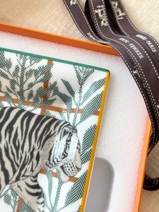 HERMES Tigre Altai Porcelain Change Tray / Marine / Vert Menth