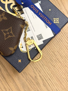 LOUIS VUITTON 2024 Monogram Cles Chain Key Pouch