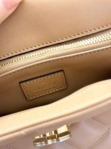 GUCCI Deco Logo-Embellished Quilted Leather Shoulder Bag in Beige