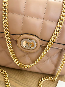 GUCCI Deco Logo-Embellished Quilted Leather Shoulder Bag in Beige