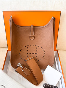 ✨NEW✨2025 Hermes Evelyne III 29 PM Bag / Gold / Palladium Hardware