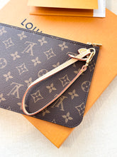 Load image into Gallery viewer, 💖 LOUIS VUITTON 2025 LV x TM Takashi Murakami Monogram Pochette Wristlet Pouch
