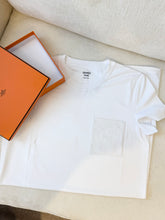 Load image into Gallery viewer, HERMES Embroidered Pocket Straight Dress in Plain Cotton Jersey / Blanc / EU36 Co
