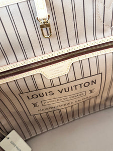 LOUIS VUITTON 2025 Monogram Neverfull MM Monogram Tote / Rose Beige