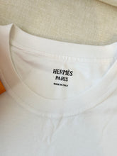 Load image into Gallery viewer, HERMES Embroidered Pocket Straight Dress in Plain Cotton Jersey / Blanc / EU36 Co
