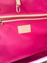 Load image into Gallery viewer, LOUIS VUITTON 2025 LV x TM Takashi Murakami Neverfull MM Monogram Tote
