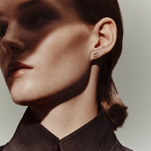 Load image into Gallery viewer, 🧡NEW! 2025 Hermes Farandole Very Small Model Earrings in Sterling Silver
