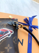 Load image into Gallery viewer, Louis Vuitton World Tour Neverfull MM Monogram Pochette Wristlet Pouch In Red
